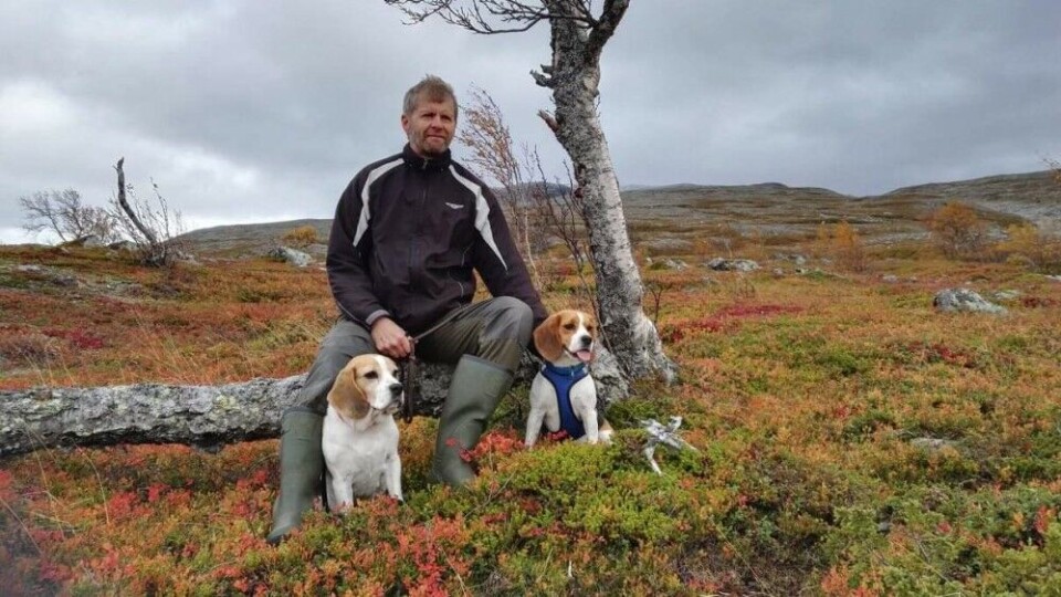 Nils T Kjøsnes, avlsrådet for beagle. Nils T Kjøsnes, avlsrådet for beagle.