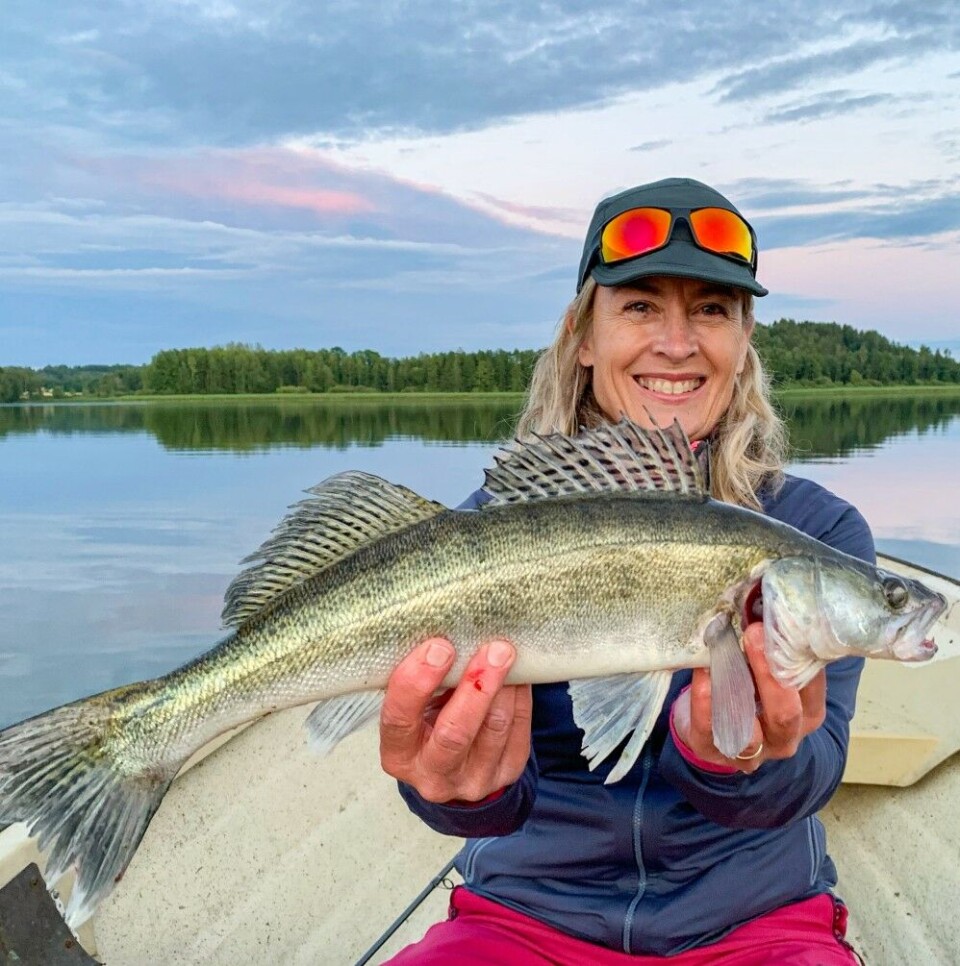 Frua med gjørs fra det flotte Akersvannet i hjertet av Vestfold. Frua med gjørs fra det flotte Akersvannet i hjertet av Vestfold.