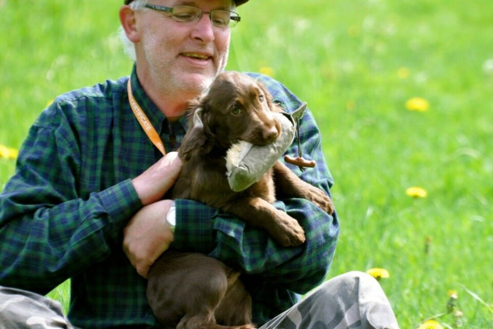I kraft av det du gir hunden av trygghet, oppmerksomhet, ros, jakt og vilt, blir du også den viktigste belønningen. I kraft av det du gir hunden av trygghet, oppmerksomhet, ros, jakt og vilt, blir du også den viktigste belønningen.