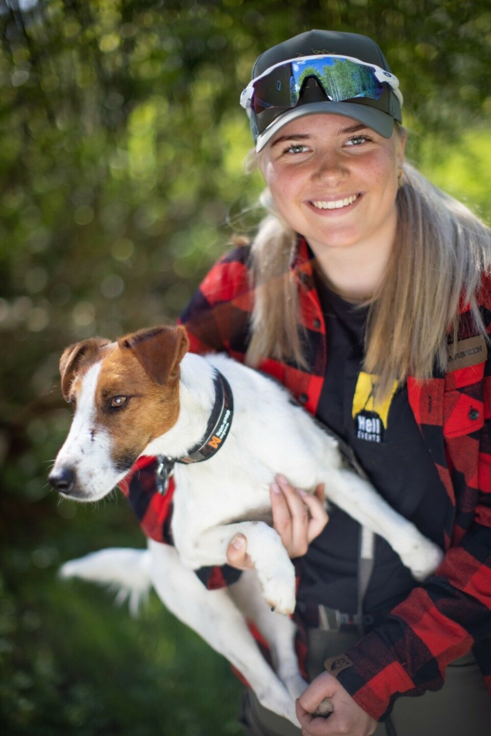 Martine Lundberg (15) fra Gansdalen i Lillestrøm er ihuga revejeger. Her med foxterrier Tyson (2). Martine Lundberg (15) fra Gansdalen i Lillestrøm er ihuga revejeger. Her med foxterrier Tyson (2).