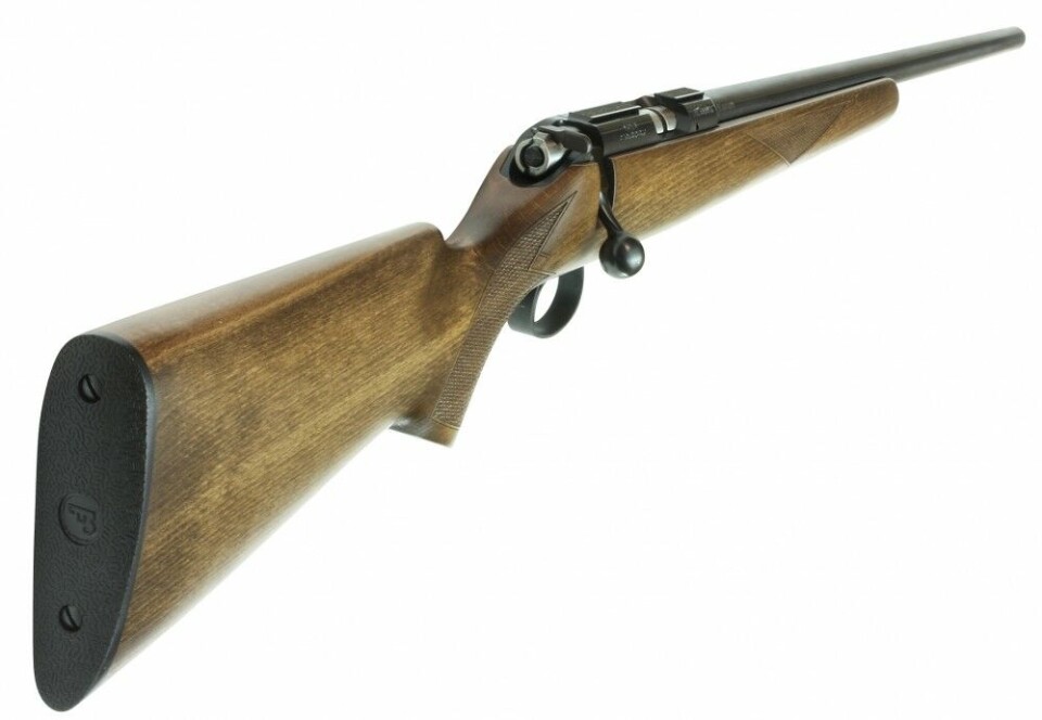 En salongrifle som har mulighet for pipeskift får du fra ca. 6000,- Dette er en av de første som kom på markedet, CZ 455. som ligger på 7590,-. En ekstra pipe koster ca. 2600,- En salongrifle som har mulighet for pipeskift får du fra ca. 6000,- Dette er en av de første som kom på markedet, CZ 455. som ligger på 7590,-. En ekstra pipe koster ca. 2600,-