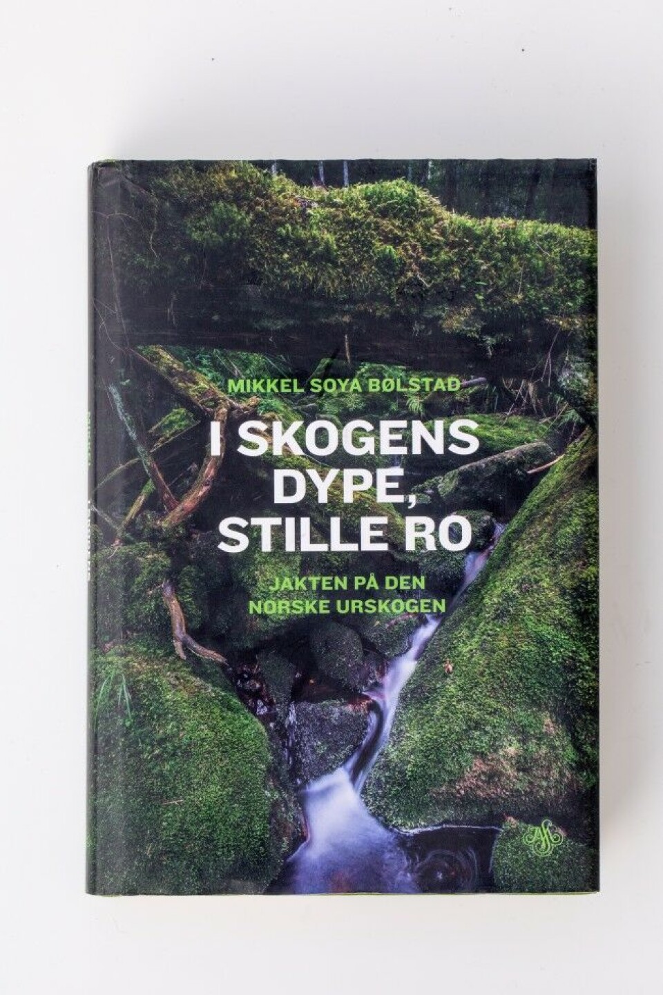 Biolog Mikkel Soya Bølstad har tatt for seg urskogens tilstand i Norge, og skriver om skogens økologi, artsmangfold, samt de motstridende oppfatningen om bruk og vern av skog. Biolog Mikkel Soya Bølstad har tatt for seg urskogens tilstand i Norge, og skriver om skogens økologi, artsmangfold, samt de motstridende oppfatningen om bruk og vern av skog.