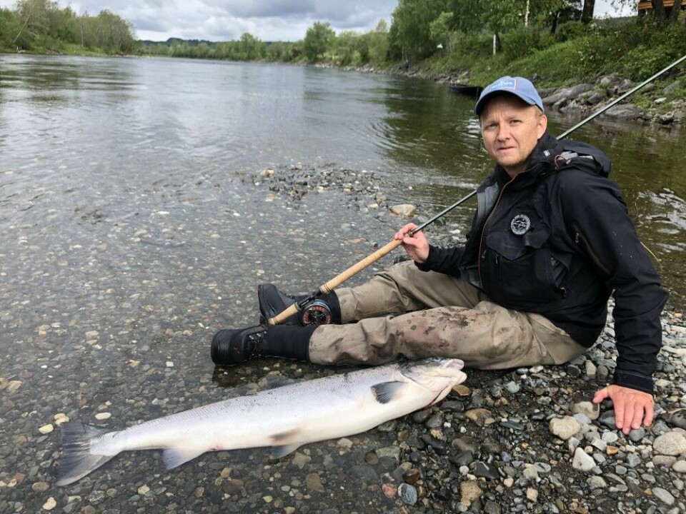 Hvis vi fiskeinteresserte ikke er fornøyd med NJFF, så må vi gjøre noe med det sjøl. Det er jo NJFF-medlemmer som går i fakkeltog mot ulv, påpeker Morten Welde. Hvis vi fiskeinteresserte ikke er fornøyd med NJFF, så må vi gjøre noe med det sjøl. Det er jo NJFF-medlemmer som går i fakkeltog mot ulv, påpeker Morten Welde.