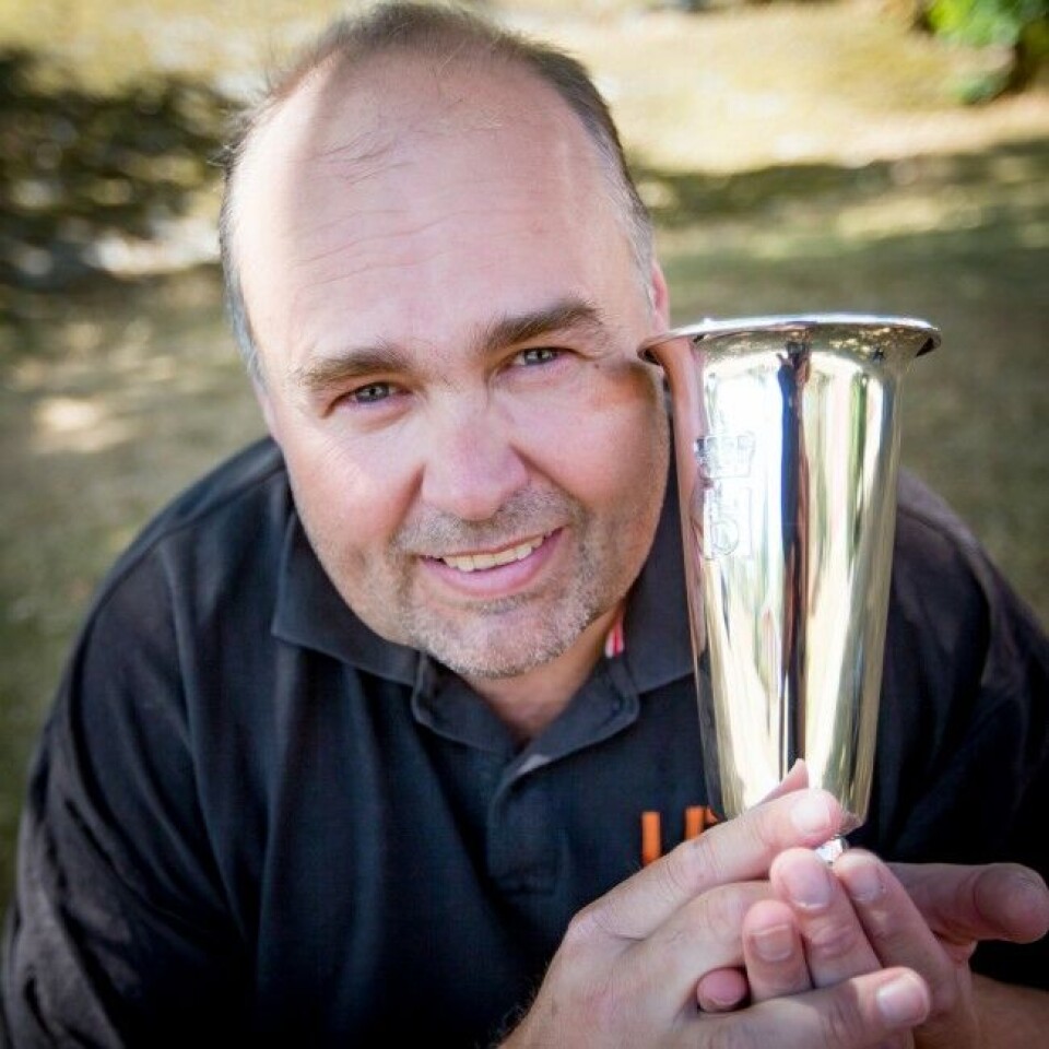Sekretær Tom Nalum (her med kongepokal fra NM i Kroken i 2018), og resten av styret i BJFF, håper og tror de skal få beholde den tradisjonsrike Dolvenbanen. Sekretær Tom Nalum (her med kongepokal fra NM i Kroken i 2018), og resten av styret i BJFF, håper og tror de skal få beholde den tradisjonsrike Dolvenbanen.