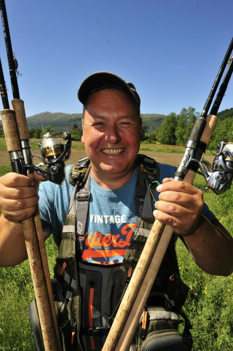 Erik Andresen fra Toten kjører gjerne i seks timer for å fiske i Jølster. Erik Andresen fra Toten kjører gjerne i seks timer for å fiske i Jølster.