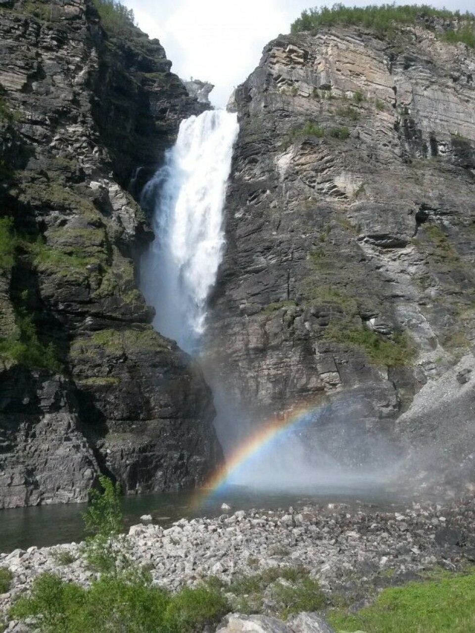 Reisaelva er en reise verd og selve nasjonalparken er framholdt som Nordkalottens fremste naturperle. Den 269 meter høye Mollisfossen er en turistmagnet. Reisaelva er en reise verd og selve nasjonalparken er framholdt som Nordkalottens fremste naturperle. Den 269 meter høye Mollisfossen er en turistmagnet.