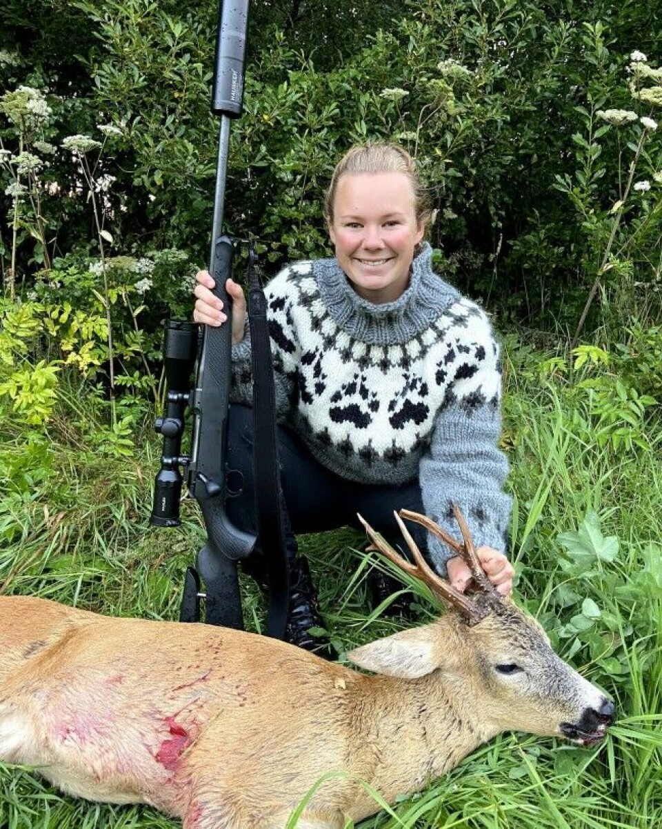 Solbergs kjæreste Hedda Fallet debuterte på bukkejakt i år. Hun gjorde så visst ikke skam på etternavnet. Solbergs kjæreste Hedda Fallet debuterte på bukkejakt i år. Hun gjorde så visst ikke skam på etternavnet.