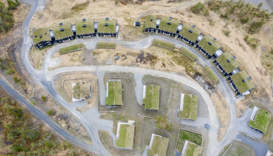 Halvparten av befolkningen er bekymret for at hytteutbyggingen går for hardt utover naturen, viser en fersk undersøkelse fra organisasjonen Norsk Friluftsliv. Halvparten av befolkningen er bekymret for at hytteutbyggingen går for hardt utover naturen, viser en fersk undersøkelse fra organisasjonen Norsk Friluftsliv.