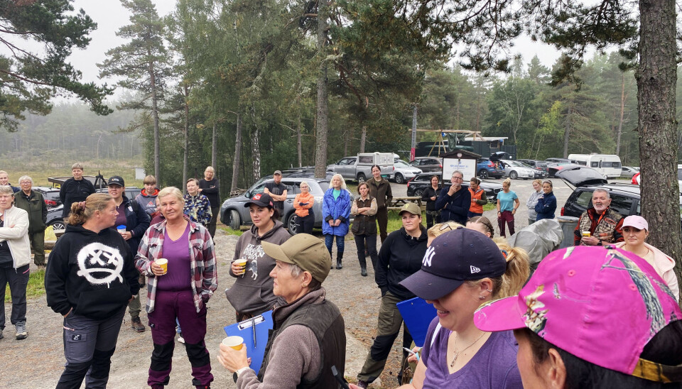 Hele 50 ekvipasjer fant veien til Moss og Omegn JFF sine lokaler for å delta på «Damekampen» – en blodsporprøve til inntekt for brystkreftsaken. Hele 50 ekvipasjer fant veien til Moss og Omegn JFF sine lokaler for å delta på «Damekampen» – en blodsporprøve til inntekt for brystkreftsaken.
