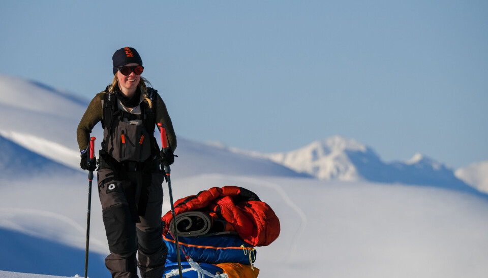 Oppkjøringen til sydpolekspedisjonen har gitt mange minneverdige turer de siste tre årene. Oppkjøringen til sydpolekspedisjonen har gitt mange minneverdige turer de siste tre årene. Her trekker hun pulken etter seg i vinterfjellet.