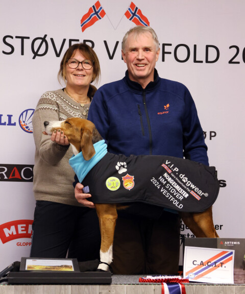 – Hun er ikke bare gullet lenger, nå er hun diamanten, sier en fornøyd Anita Erichsrud etter Malis prestasjoner under norgesmesterskapet. – Hun er ikke bare gullet lenger, nå er hun diamanten, sier en fornøyd Anita Erichsrud etter Malis prestasjoner under norgesmesterskapet.