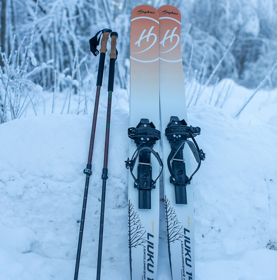 Haghus Wide Trugeski er en allsidig løsning for dyp snø og variert terreng. Vår test er i hovedsak gjort på 160 cm. Bildet viser den litt kortere modellen på 145 cm. Haghus Wide Trugeski er en allsidig løsning for dyp snø og variert terreng. Vår test er i hovedsak gjort på 160 cm. Bildet viser den litt kortere modellen på 145 cm.