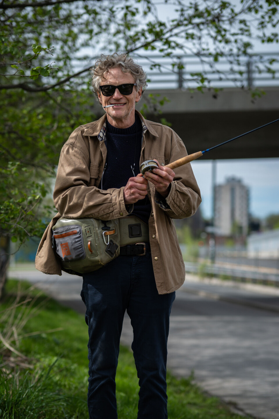 Lars Nilssen beskriver sitt forhold til fiske som lett framskreden narkomani. Han har lite til overs for bruken av «levende ekkolodd».