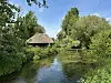 Kalkelvene i England hadde en spesiell plass i Chamberlains fluefiske-hjerte.